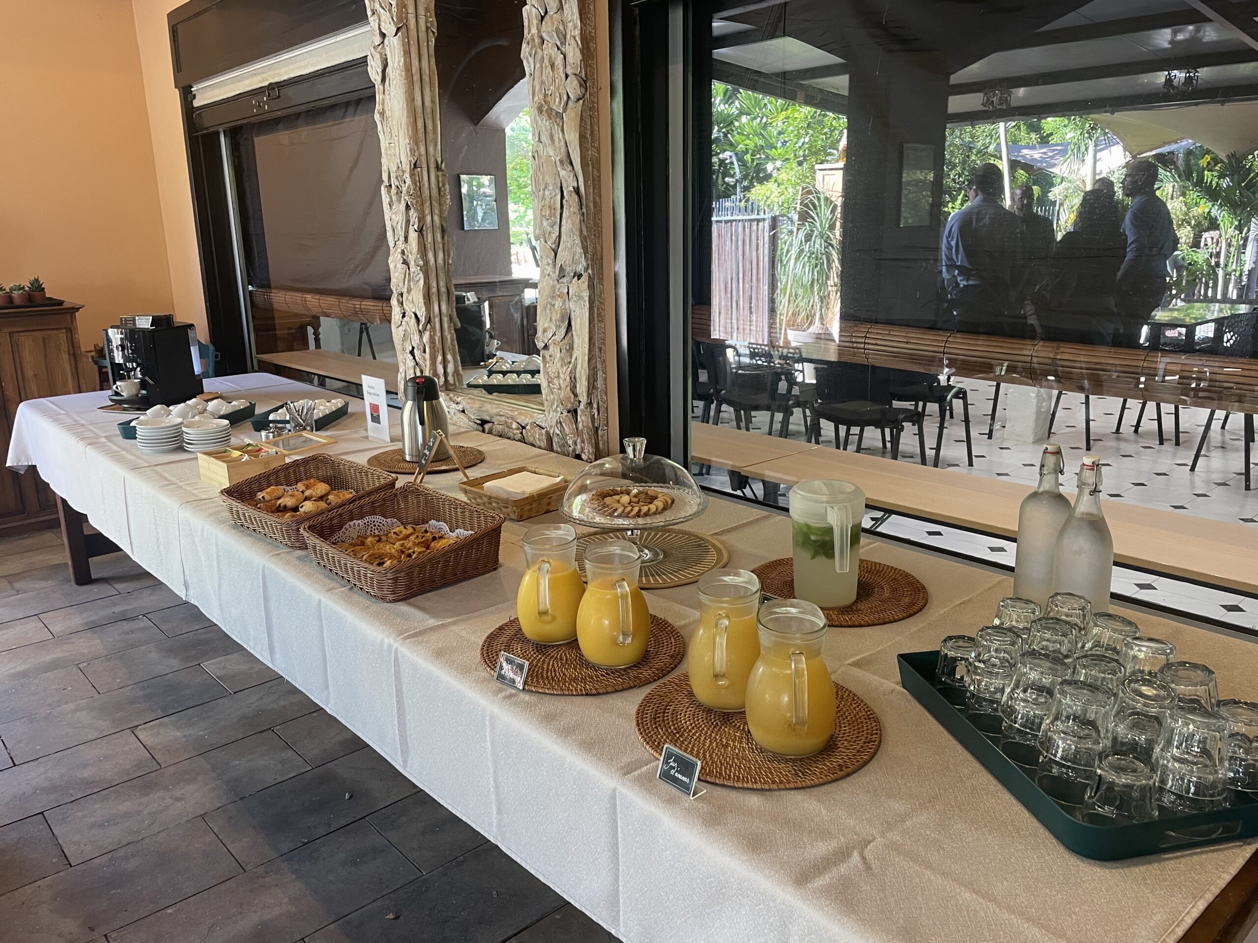 Petit-déjeuner séminaire groupe Vert Tu Oses