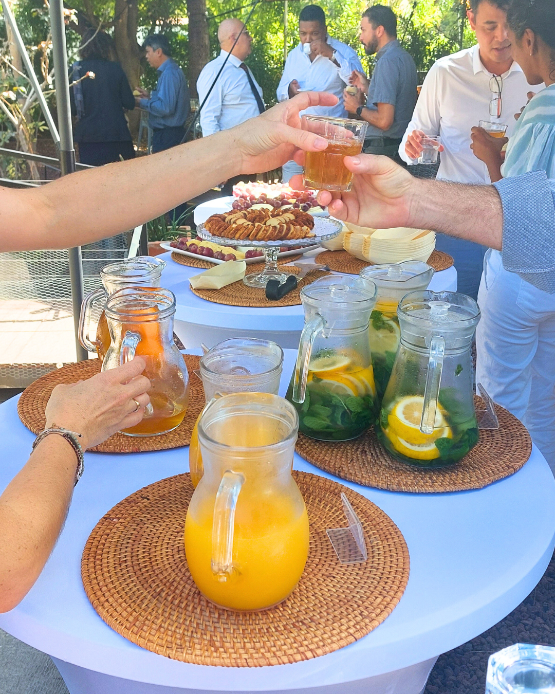 Petit-déjeuner jus orange mangue Vert Tu Oses
